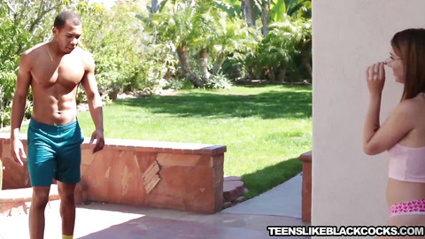 Joseline Kelly loves getting her teen pussy eaten and fucked