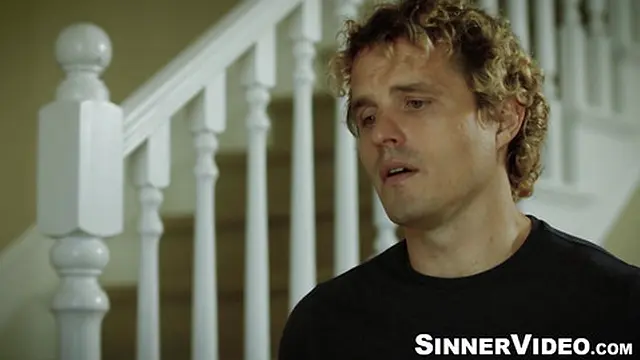 Vanessa Sky pleases big cock🌭 before taking his thick load